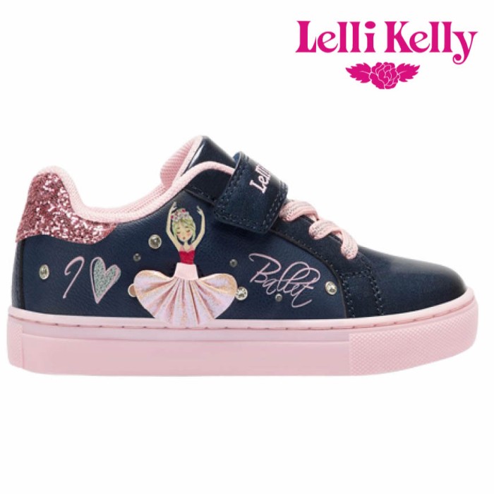 Lelli Kelly 53